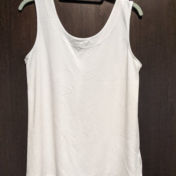 Fig Reversable Off-White Round Neck Tank - Picture 3 of 5